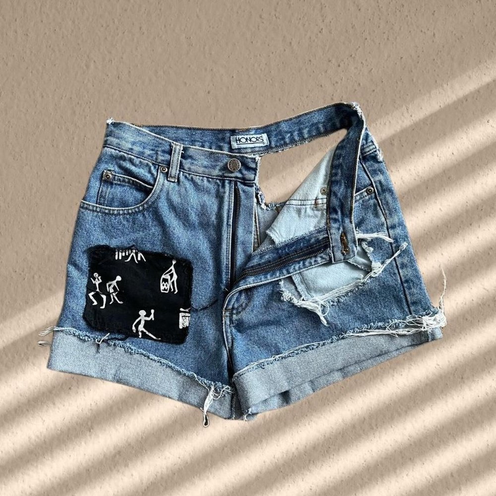 VINTAGE TRIBAL SHORTS